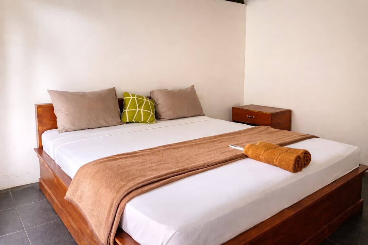 Camera doppia, balcone, vista giardino | Wi-Fi gratuito