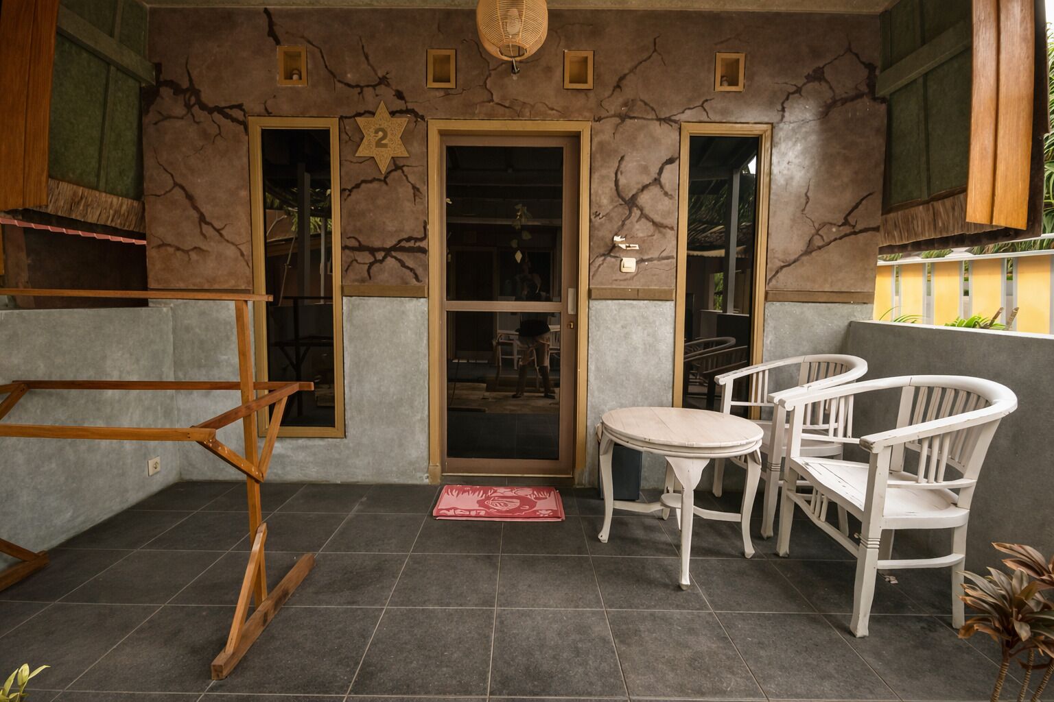 ลานระเบียง/นอกชาน