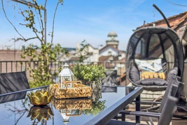 Outdoor dining - Luxury | Rooftop Terrace | AC | Zurich Old Town (Zürich)