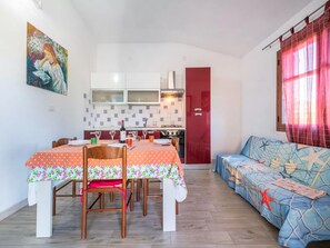 Villa, 2 Schlafzimmer, Terrasse, Gartenblick | Esszimmer