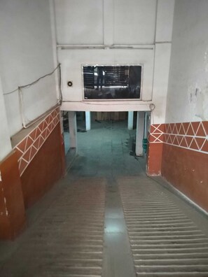 Deluxe Double Room | Miscellaneous - Hotel Velocity (New Delhi)