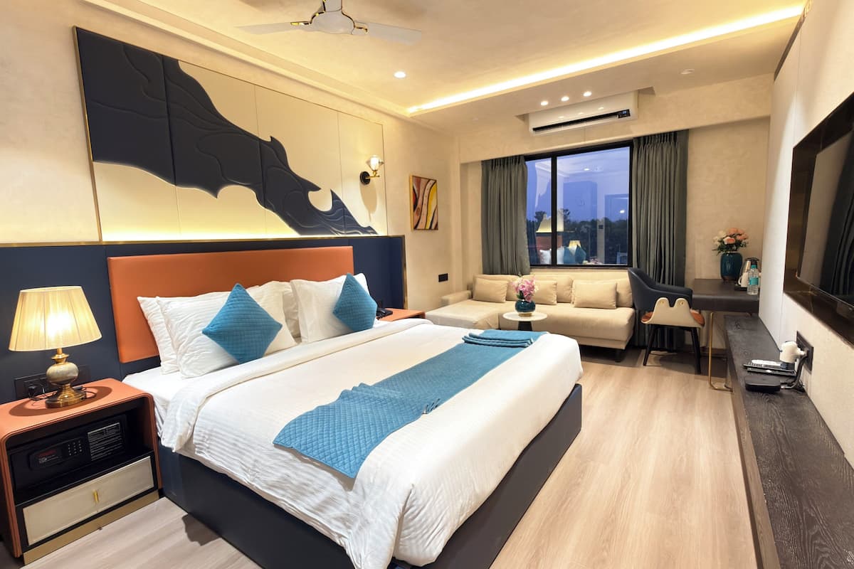 Premium Room | Desk, free WiFi