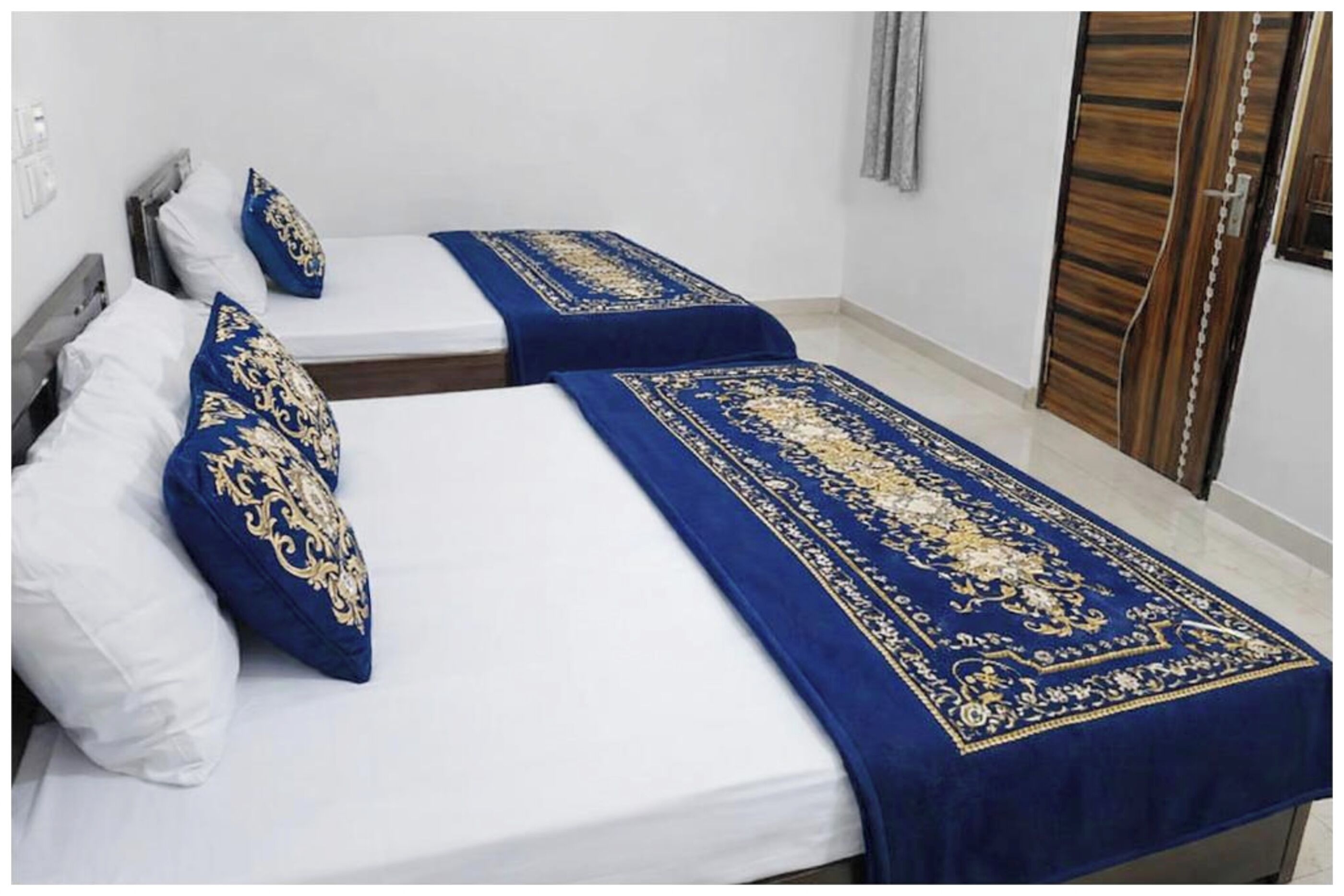 Chambre Quadruple Deluxe, climatisation | Vue de la chambre