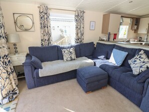 Cottage | Living area - Plot 42 (Carlisle)