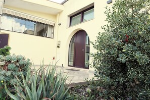 Exterior detail - Romantic house for couples in the heart of the Itria Valley (Martina Franca)