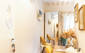 Deluxe Room | Desk, laptop workspace, free cribs/infant beds, free WiFi - Residenza Ricasoli (Grosseto)
