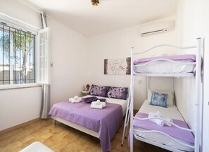 House, 1 Bedroom, Smoking, Garden View - Oasi Garden House Villetta Moderna con Giardino e Parcheggio Privato (Porto Cesareo)
