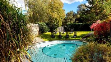 公寓 | 泳池 | 室内游泳池,室外游泳池