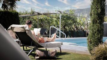 Außenpool (je nach Saison geöffnet)