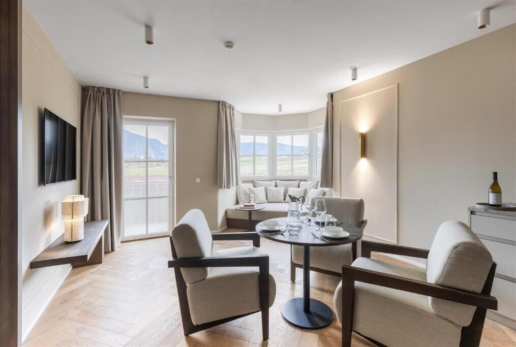 Superior Apartment | Living area