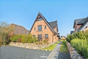 Exterior - Premium vacation home with sauna, terrace and garden (Sylt)