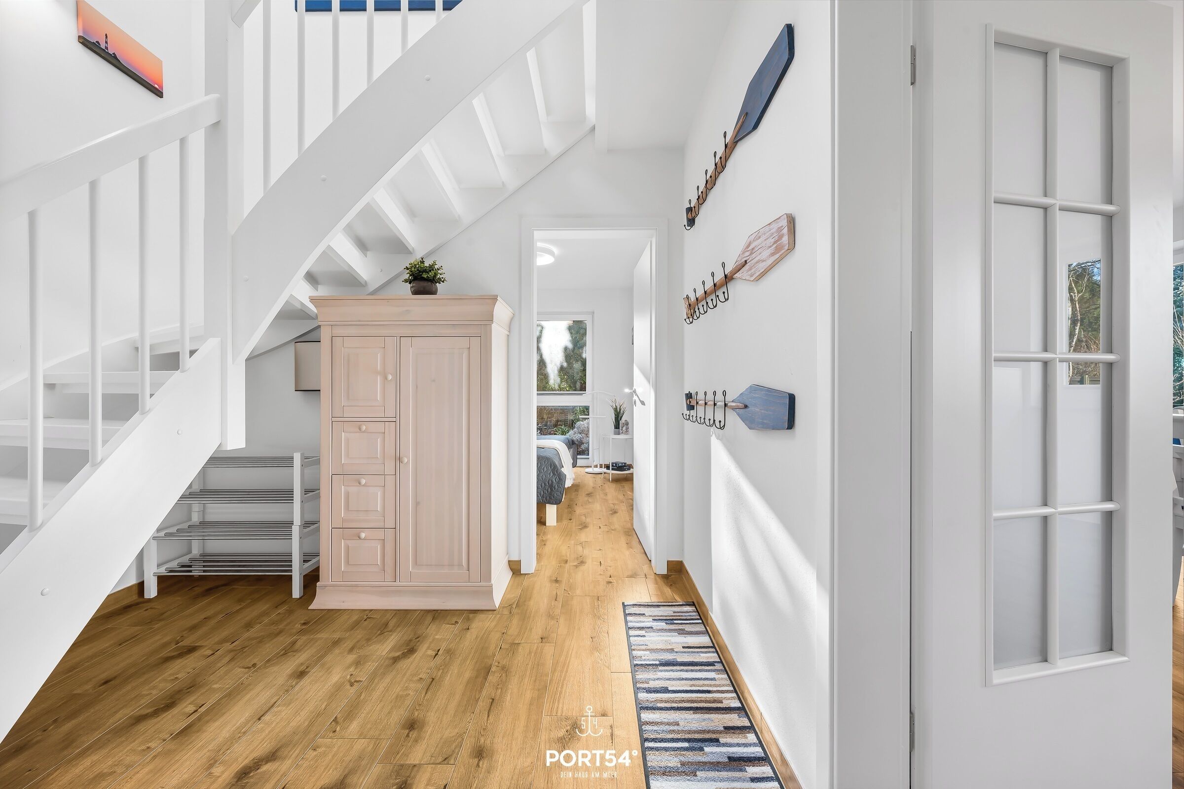 3 slaapkamers, een strijkplank/strijkijzer, reisbedje, gratis wifi