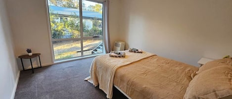 3 chambres, fer et planche Ă repasser, Wi-Fi gratuit, draps fournis