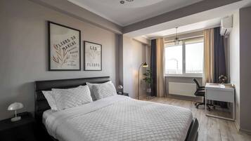 Fer et planche à repasser, Wi-Fi, draps fournis