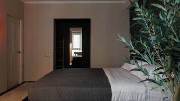 Bügeleisen/Bügelbrett, WLAN, Bettwäsche