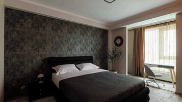 Bügeleisen/Bügelbrett, WLAN, Bettwäsche