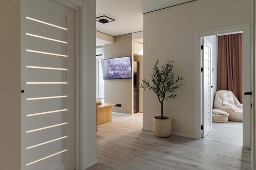 Modern 2-BR, Balcony-View Apartment with Coffee Station and more - GrandStay