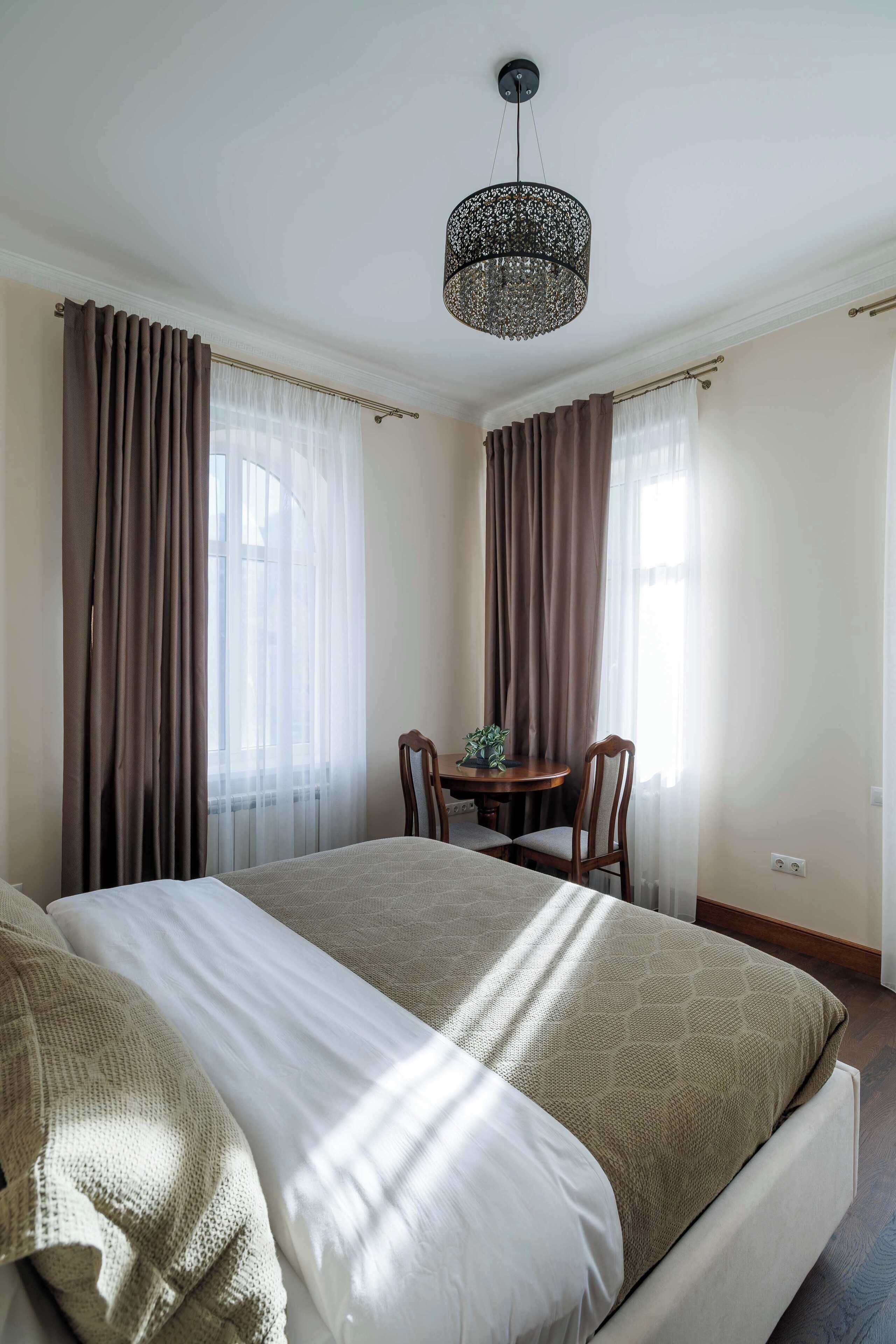 Strykejern/-brett, wi-fi og sengetøy