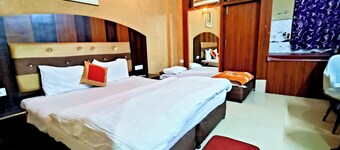 Hotel Krishna Regency - near ISCKON