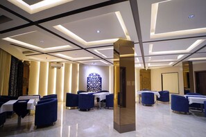 Restaurant - Trevon Siya Ramaya Inn (Gwalior)