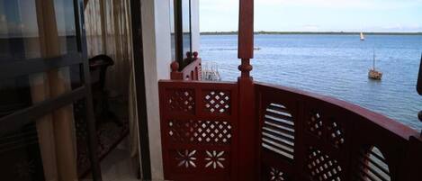 Family Apartment | Balcony