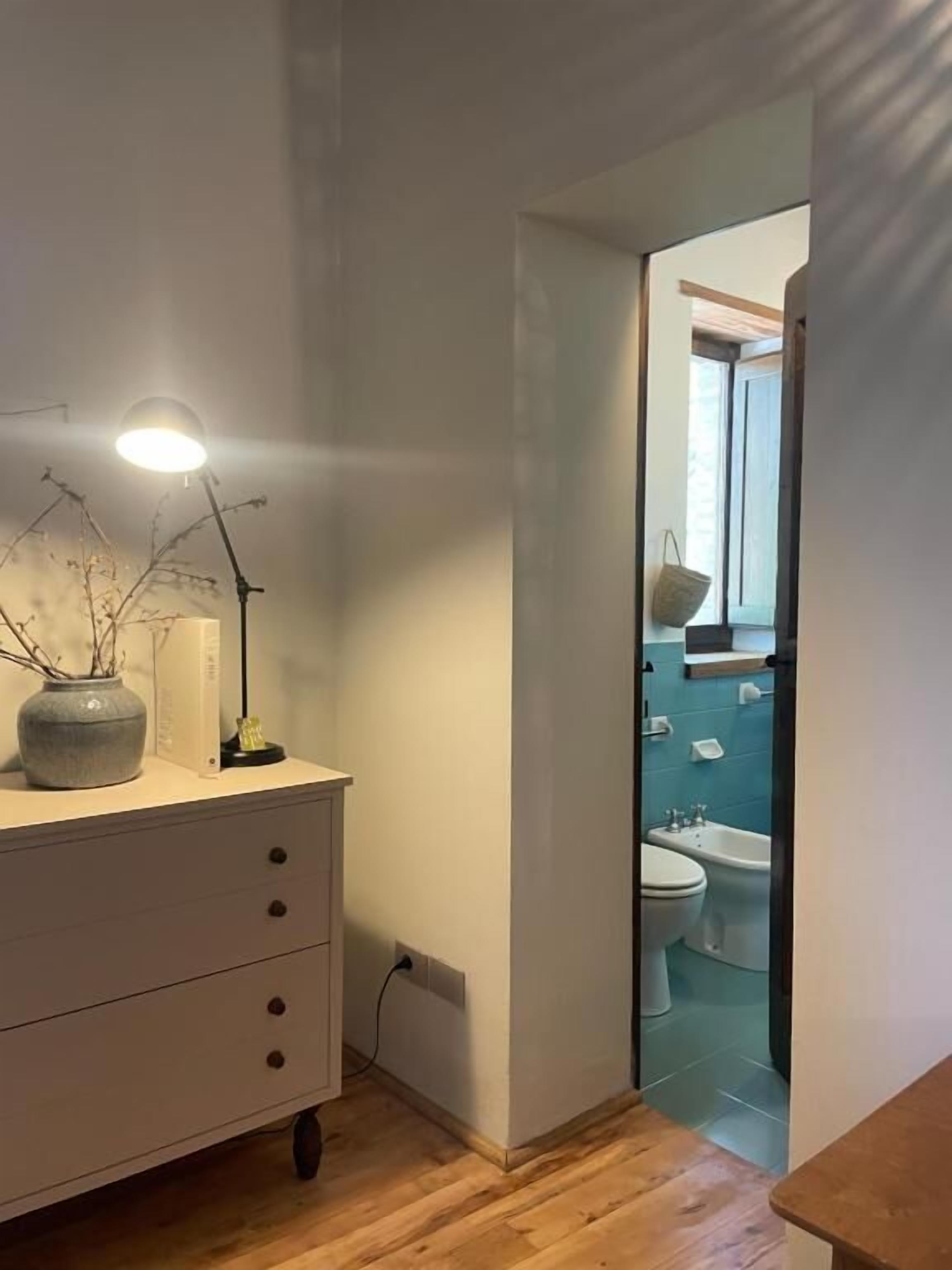 Camera doppia, 1 letto queen, non fumatori, bagno privato | Bagno | Articoli per l'igiene personale ecosostenibili, asciugacapelli, bidet