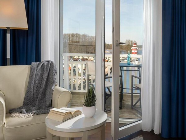 Apartment | Balcony - Hafendorf Sunday Double Room With Lake-view (Rheinsberg)