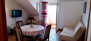 Standard Apartment, Balcony, Sea View | Interior - Vista dal Mare Pag (Pag)