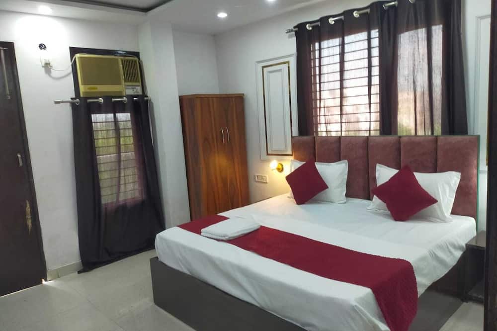 Hotel Celebration Home
