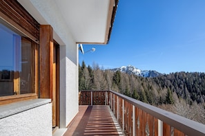 Photo non classée, 4 sur 33, bouton