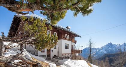 La Casa Di Heidi-Appartement Lidia : Vue Montagne, Terrasse Privée et Wi-Fi