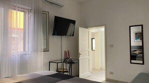1 bedroom, iron/ironing board, free WiFi - Detached house 150 meters from the cathedral of Noto (Noto)