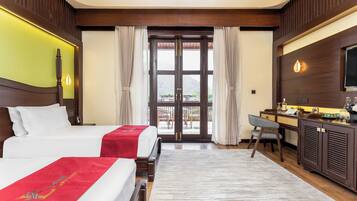 Deluxe Twin Room | Egyptian cotton sheets, premium bedding, down comforters