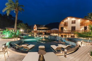 Outdoor pool - Latauli Sanctuary (Kalika)