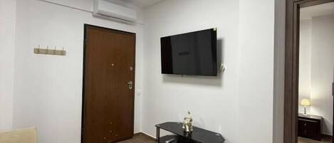 Televisión y oficina