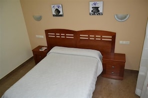 Single Room - Hostal Ruralis Altozano (Montánchez)