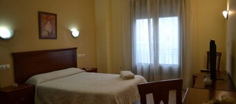 Ruralis Altozano 民宿  