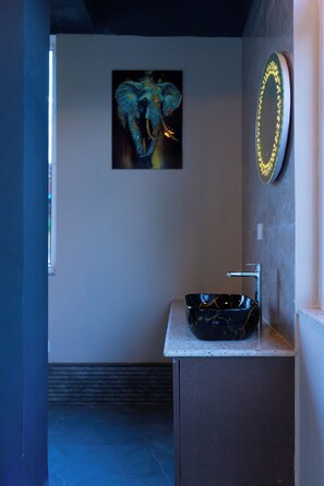 Interior - chakoram (Sri Vijaya Puram)