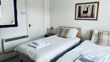 Chambre classique avec lits jumeaux | Accès au Wi-Fi (inclus)