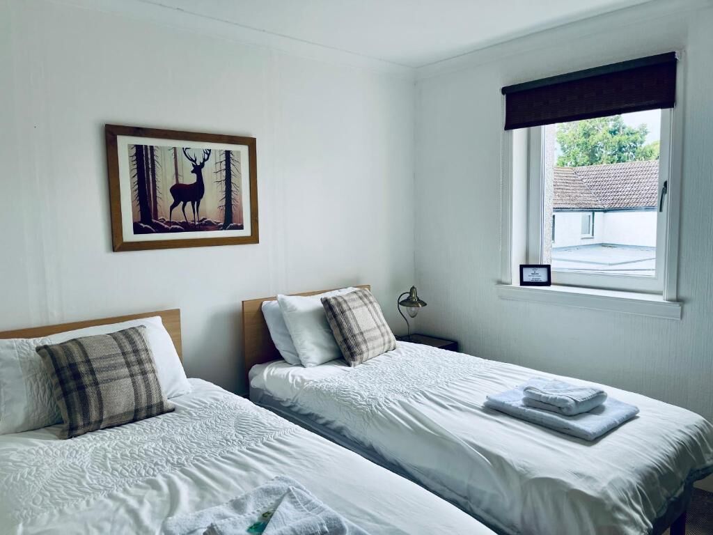 Classic Twin Room | Free WiFi