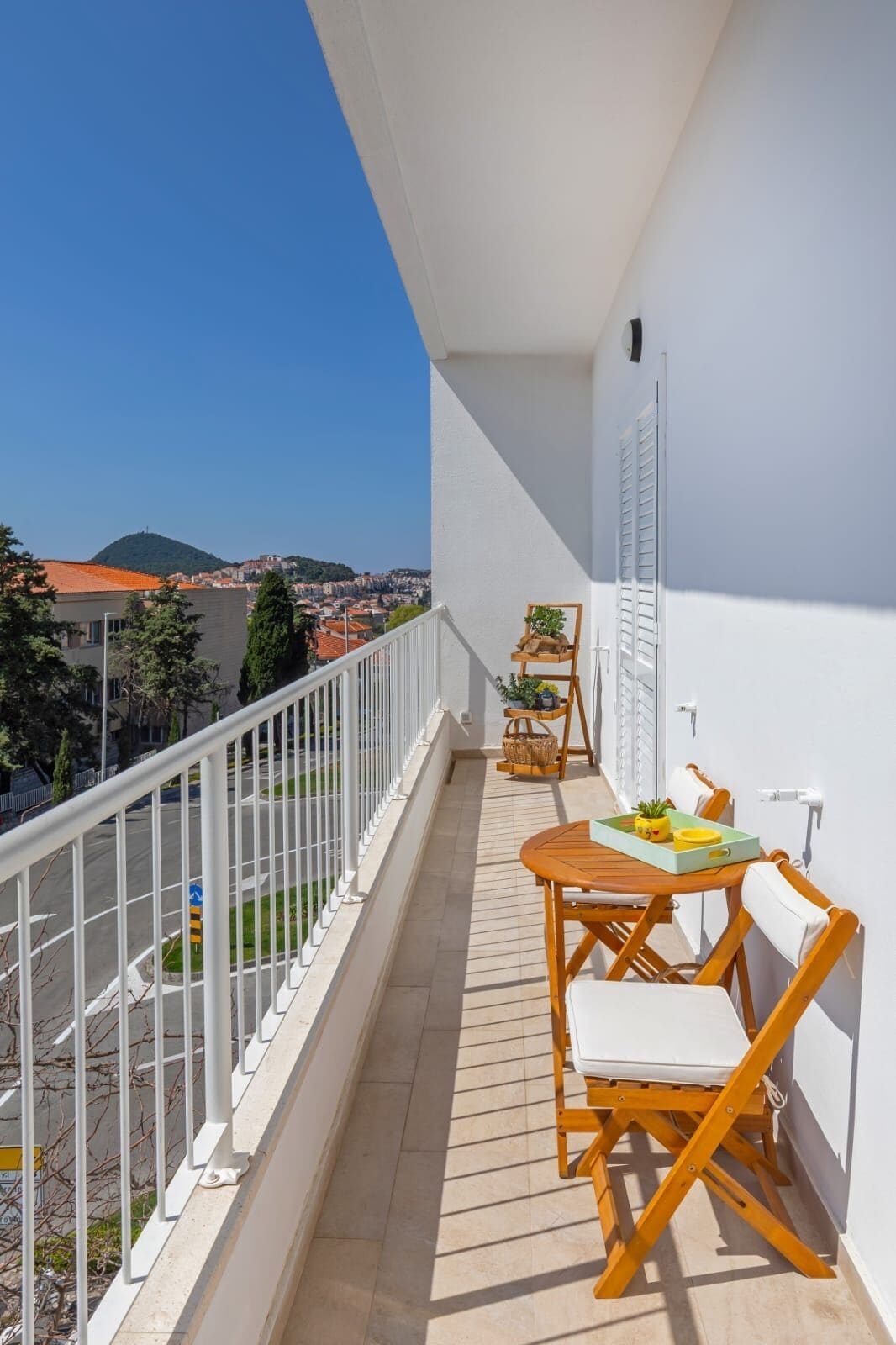 Leilighet – comfort, balkong, delvis sjøutsikt | Overnattingsstedets uteområder