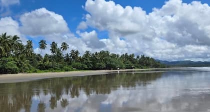 Cruisers Beach Resort