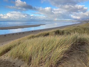 Beach - Harlech Castle and Beach Home (Harlech)