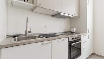 Réfrigérateur, lave-vaisselle, grille-pain