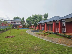 Exterior - Aranyagiri Farm Stay (Rameghar)