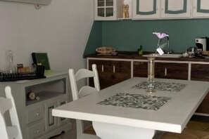 Dining - Maggie's home (Castellana Grotte)