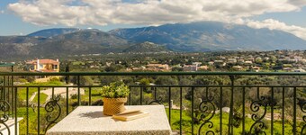 卡利西亞工作室及公寓  