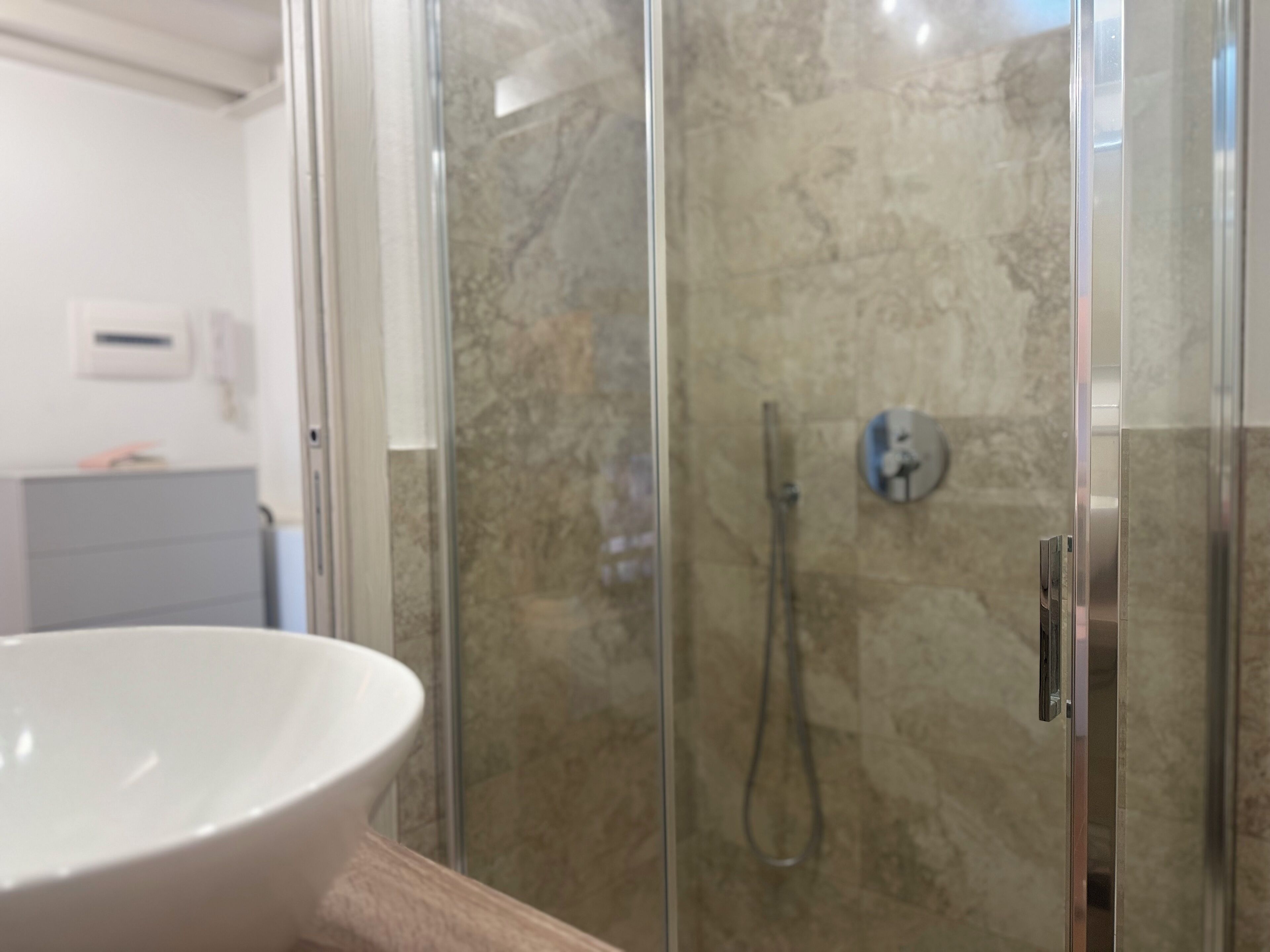 Monolocale Deluxe, bagno privato, vista città | Bagno