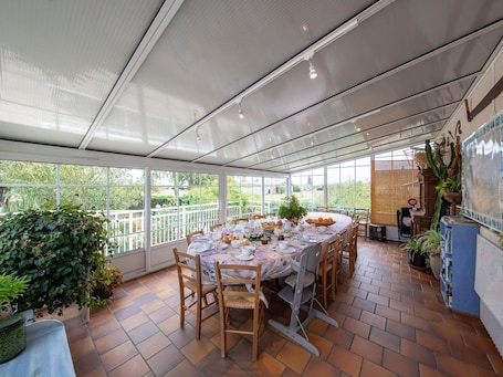 Dining. Room Châteauneuf: Rustic Charm with Private Terrace and Wifi in Saint-Benoît-sur-Loire