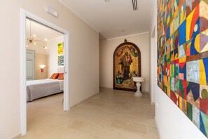 숙박 시설 정면